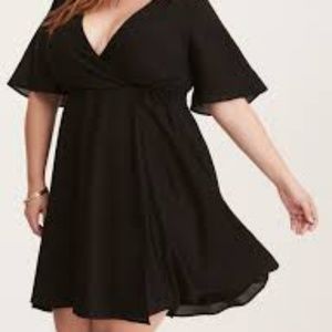 Black torrid dress 14